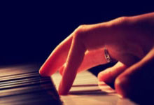 开云下载-丹麦羽毛球队爆冷中国羽毛球队，安赛龙打破历史纪录