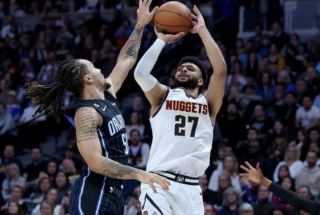 开云体育平台APP-魔术鏖战掘金，萨姆·米切尔爆发神勇