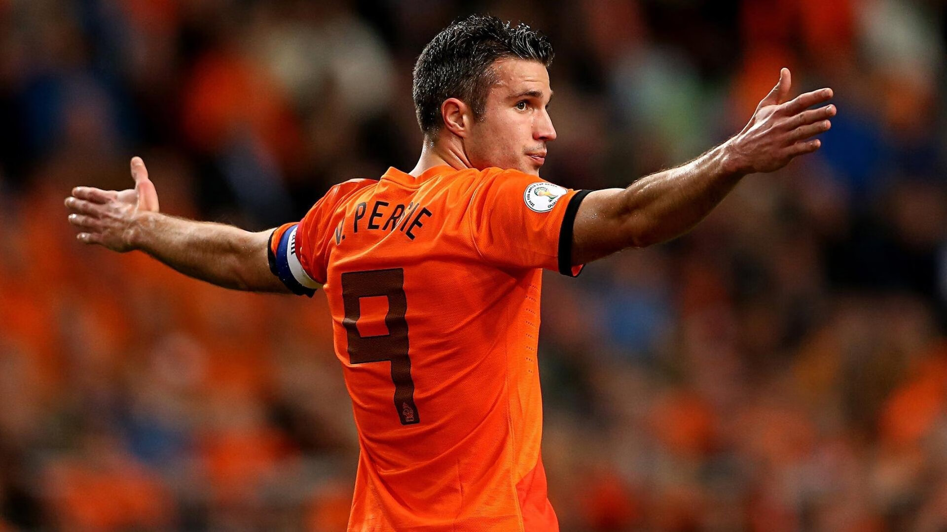 独行侠式团队胜利与恩比德式个人证明，现代篮球的双重奏