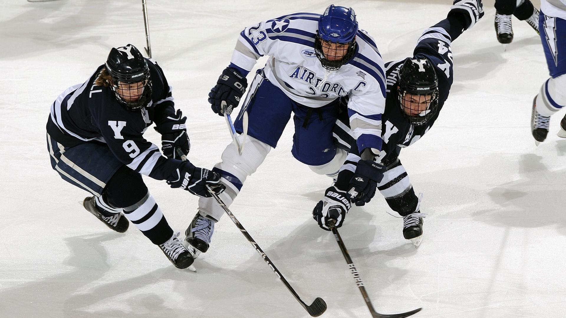 灰熊压哨绝杀上海队，小贾伦·杰克逊打出统治级数据震撼全场